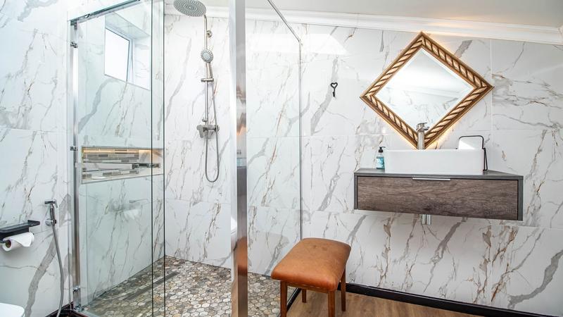 7 Bedroom Property for Sale in Santos Bay Western Cape